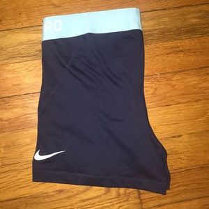 Nike Pro navy spandex new, medium